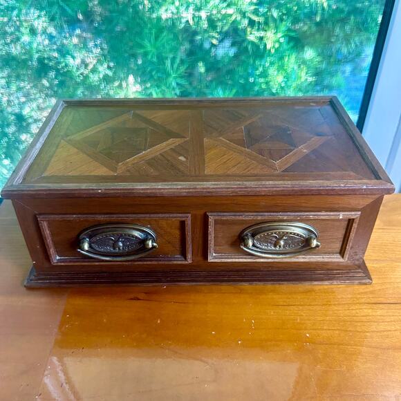 Vintage Wooden Parquet Style Two-Drawer Jewelry Trinket Box with Brass Pulls - Picture 16 of 16